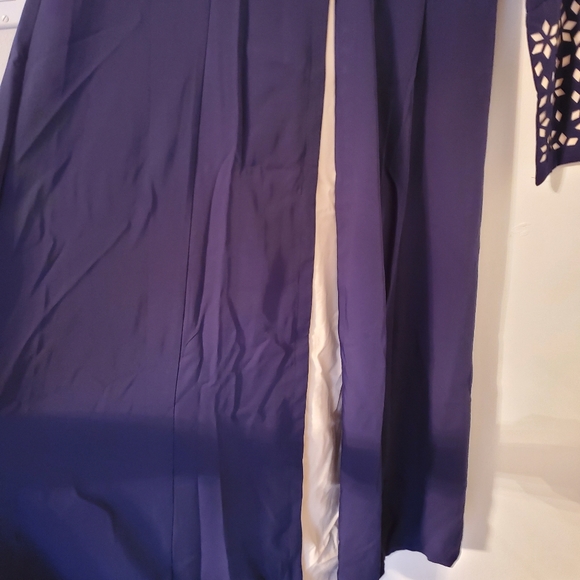 Selling Beautiful Modest Navy Blue & Creme Abaya/Kaftan/Dress - Picture 8 of 10